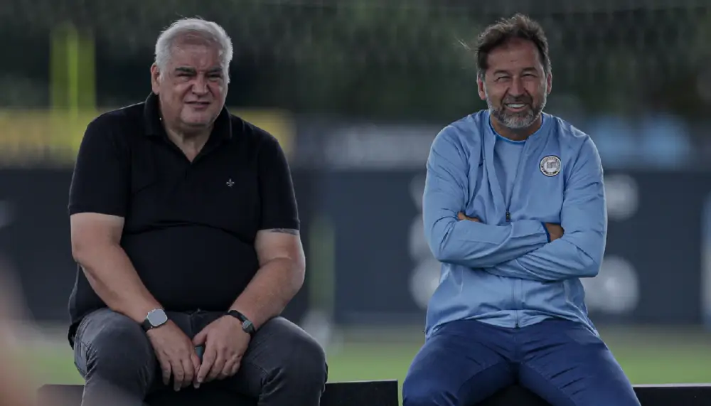 Rubens Gomes permanece como diretor de futebol do Corinthians, apesar de crise