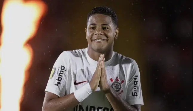 Corinthians recebe proposta por Wesley e movimenta mercado